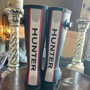 Hunter Black and White Tall Boots with Red Stripe Kids Size 2 Brand New